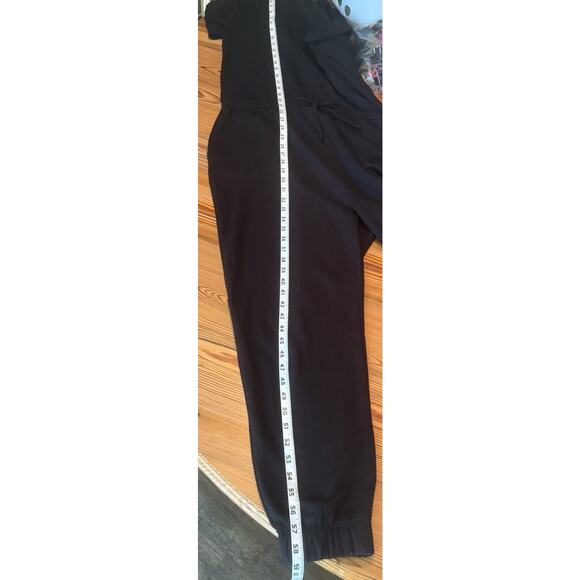 Beyond Yoga Overlapping Jumpsuit Sz XL Black Fleece Super Soft Roomy Drop Waist - Picture 16 of 16